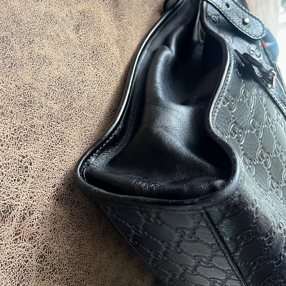 SOLD ✅Gucci Guccissima monogram briefcase. - Picture 7 of 14